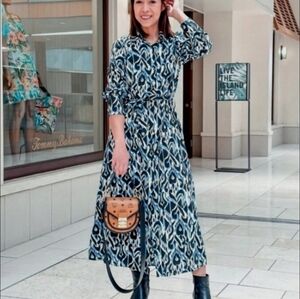 Zara Blue and Black Patterned Long Sleeve Dress